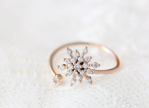 Open image in slideshow, A Fine Flake | Ring
