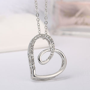 Open image in slideshow, Her Heart of Gold | Necklace
